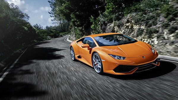 Exterior of the 2017 Lamborghini Huracan