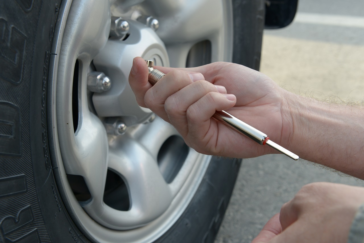 check the tyre pressure