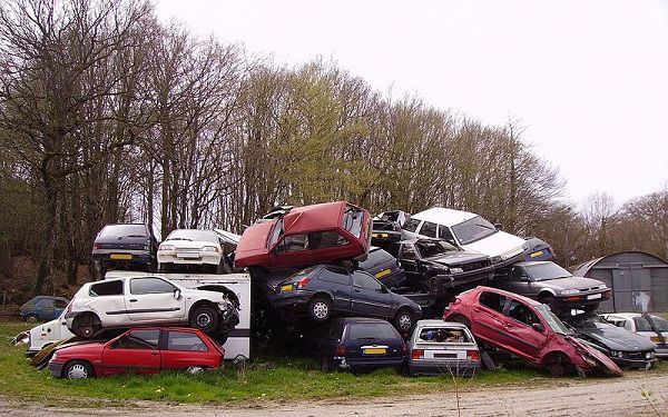 Selling a Non-Running Car to Junk Yards